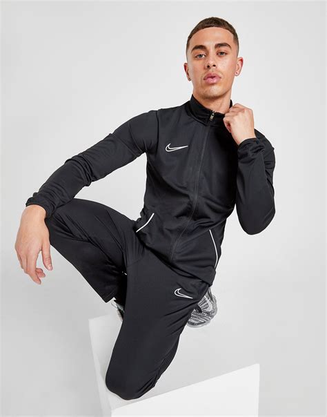 nike bekleidung herren|Neue Kleidung für Herren .